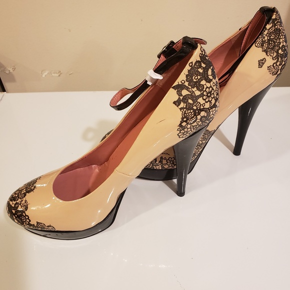 italian size 40 shoe in us
